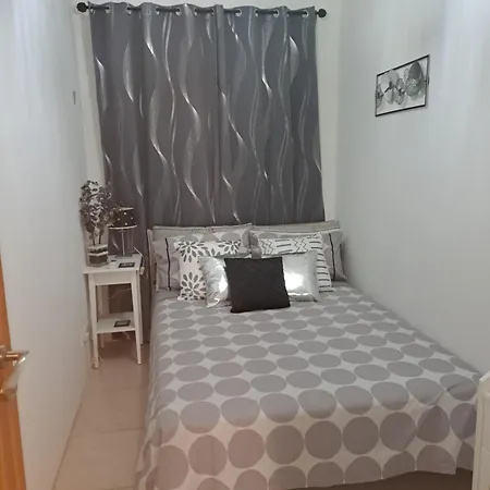 Gozo, 2 Bedroom With Communal Pool דירה